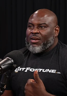 Podcast guest at OUTBOX Media, portrait 18