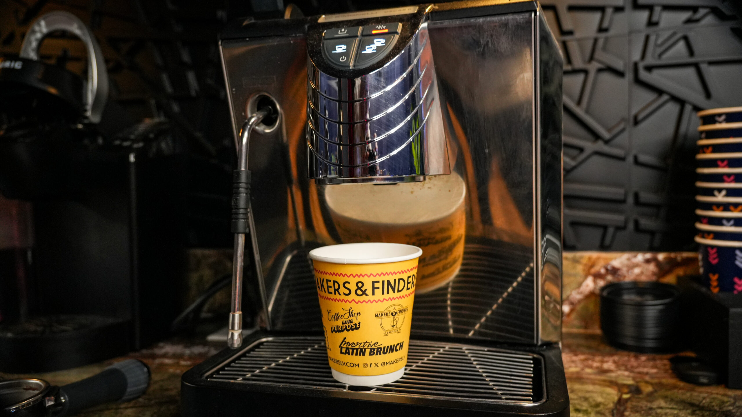 Studio B — Coffee break